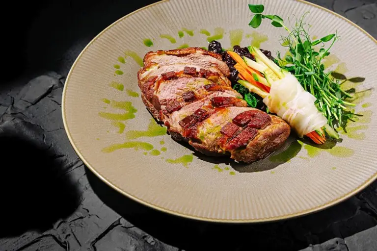 Innowacje kulinarne w cateringu dietetycznym - restauracyjne doznania w pudełku